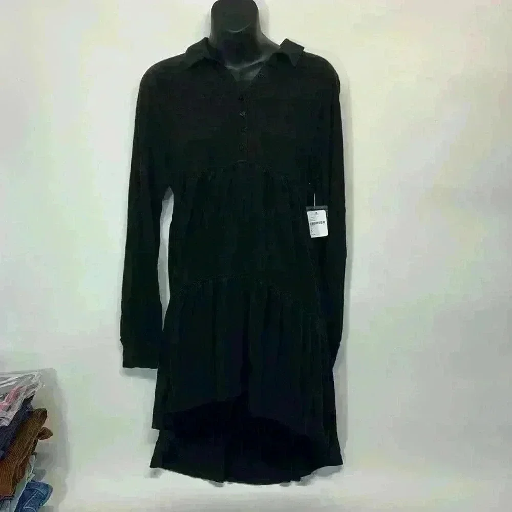New with tags Oversize free people black dress long sleeve size small